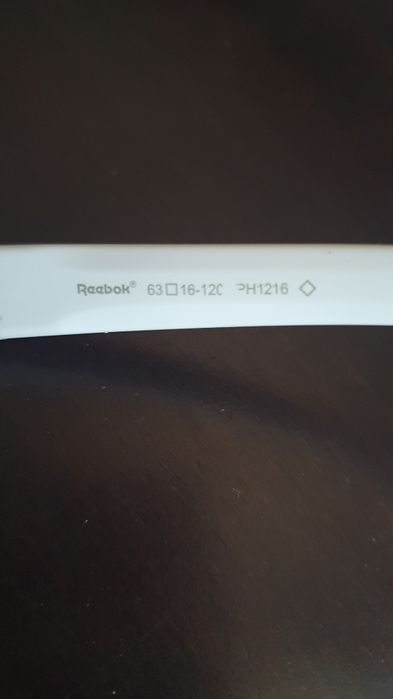 Оригинални слънчеви очила Reebok