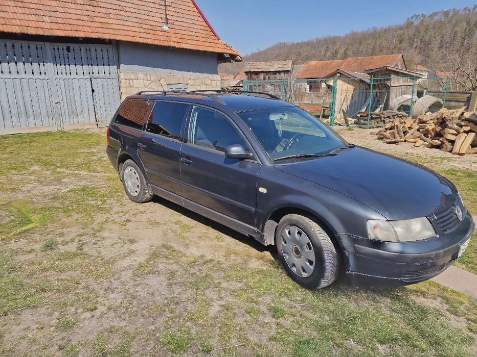 Vând sau schimb Volkswagen Passat b5 cu mașină  de teren ptr Off road
