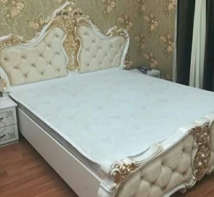Диван  сатылады.