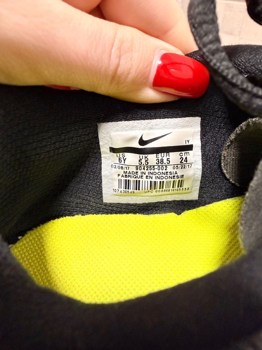 Запазени маратонки NIKE, като нови!