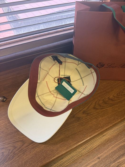 Кепка Loro Piana XL,L