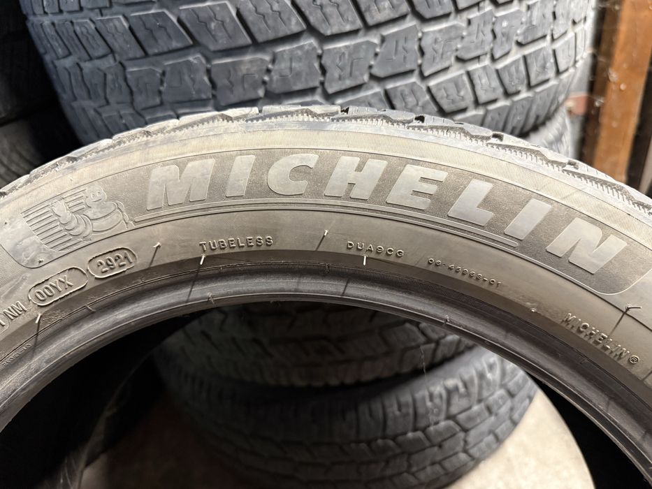 Michelin 235/50/19
