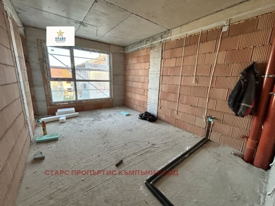 Продажба 3-стаен гр. Варна - Виница 96 m²