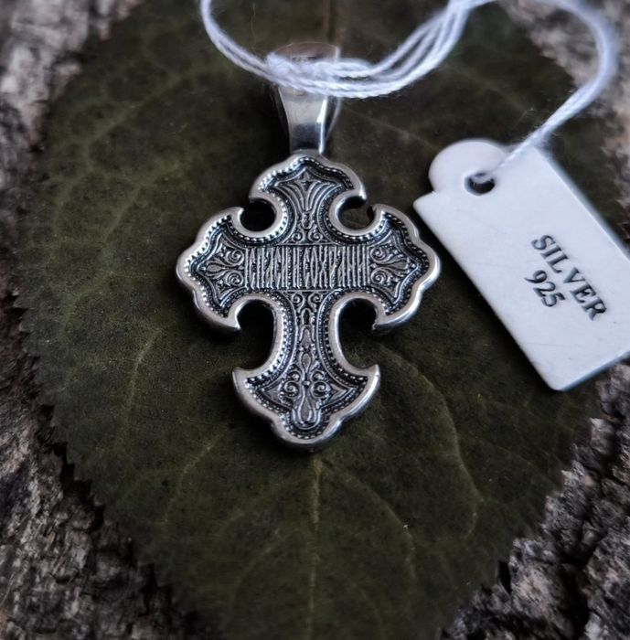 Сребърен кръст (кръстове)