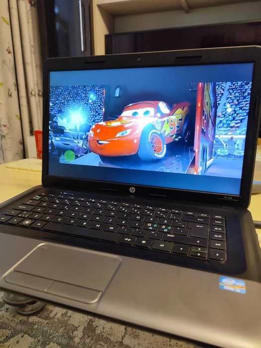 Laptop HP 650 procesor i3