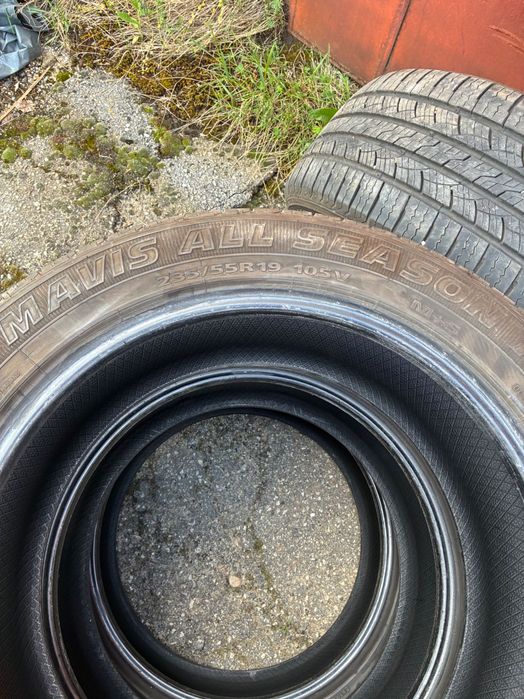 235/55 R19 Гуми 4 сезона 240.00€