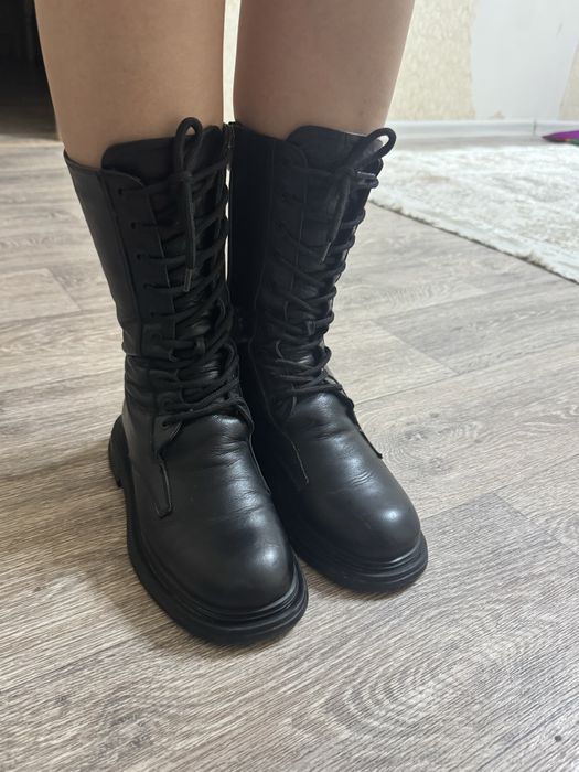 Зимние кожанные сапоги