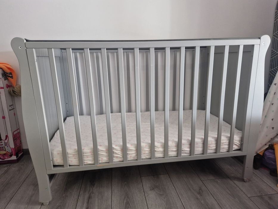 Patut lemn cu saltea inclusa 100/50cm