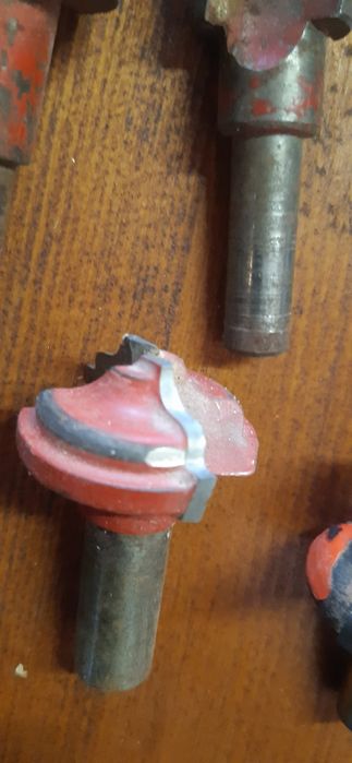 професионални фрезери за дърво 21бр различни шарки 14мм