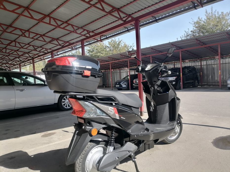 Продам электронный мопед