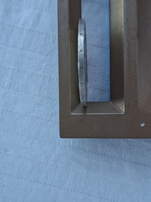 Vând moneda 500 Argint