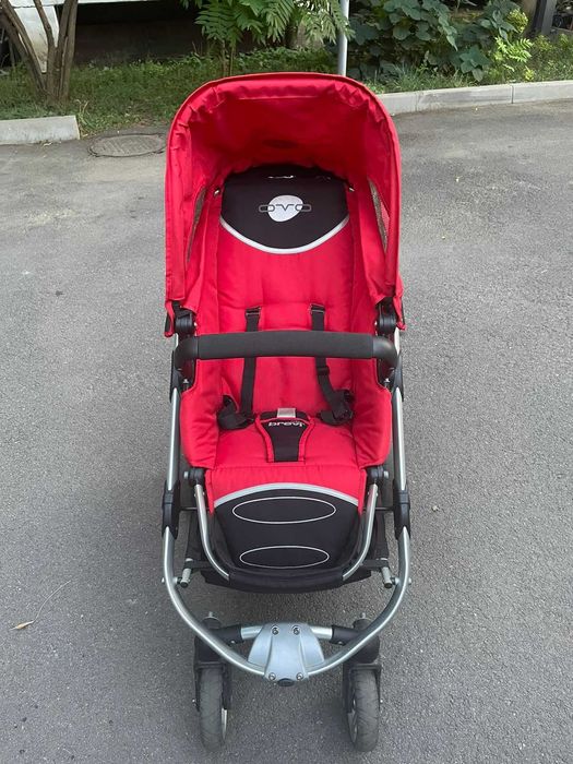 Продам б/у коляску 2 в 1