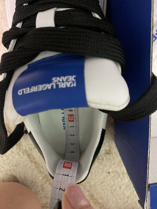 Karl lagerfeld маратонки