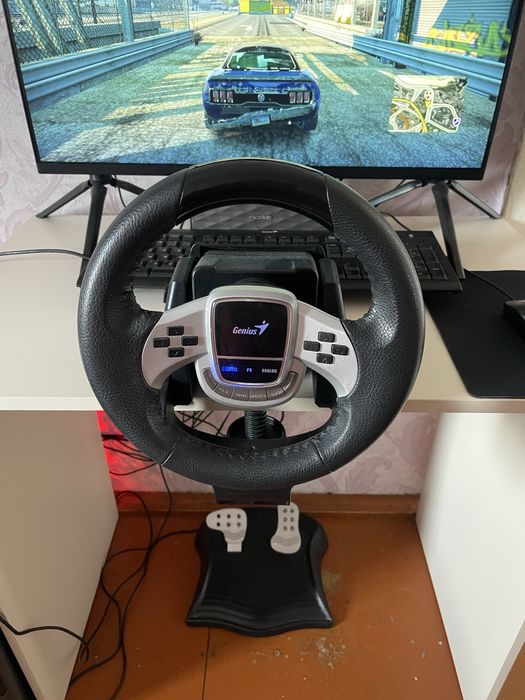 Руль с педалями для PC и PS3