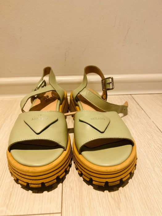 Новый летний обувь