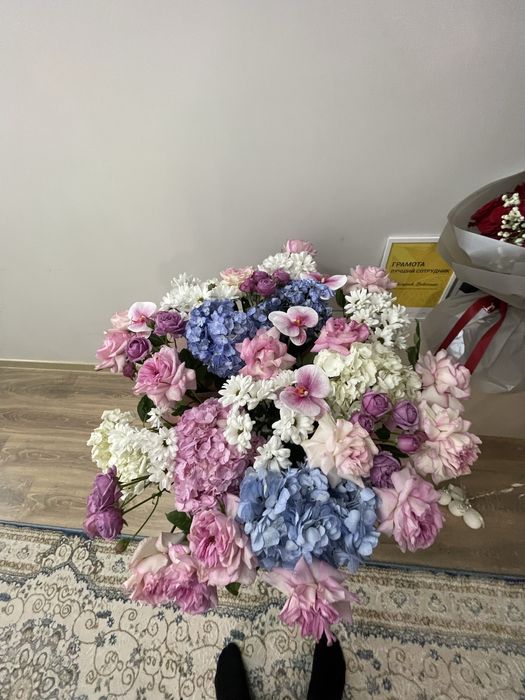 Большой букет огромный