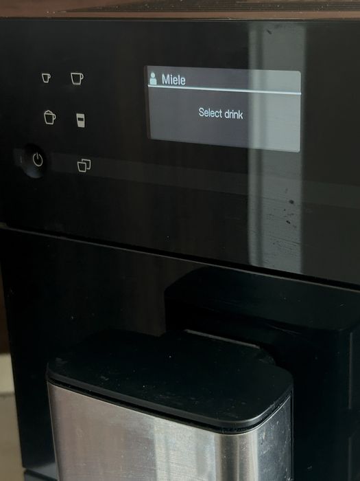 Кафеавтомат Miele CM 5310