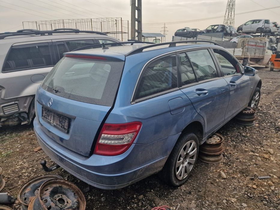 Dezmembram Mercedes C w204, an 2011, 2.2 CDI Euro 5,l