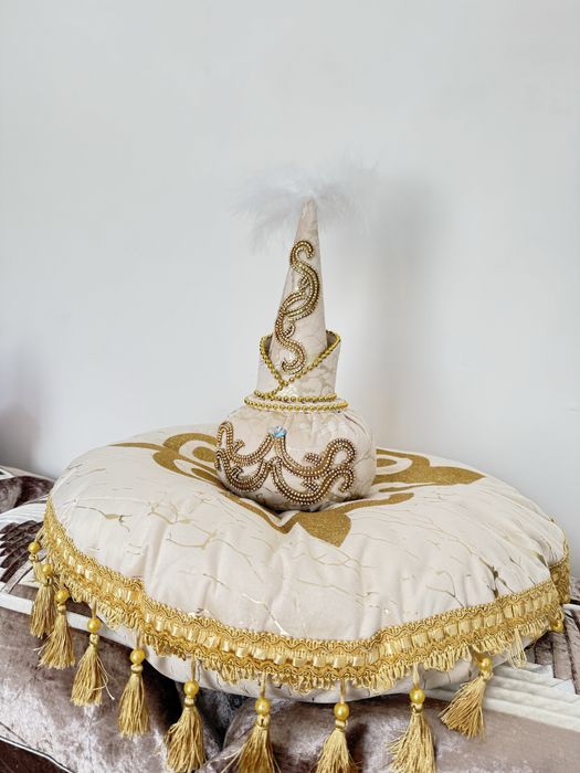 Набор саукеле с подушкой