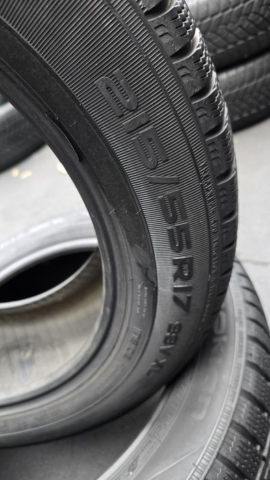 2 anvelope iarnă Nokian 215/55/17 transport inclus