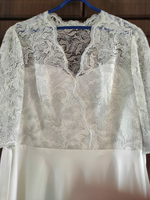 Вечернее белое платье