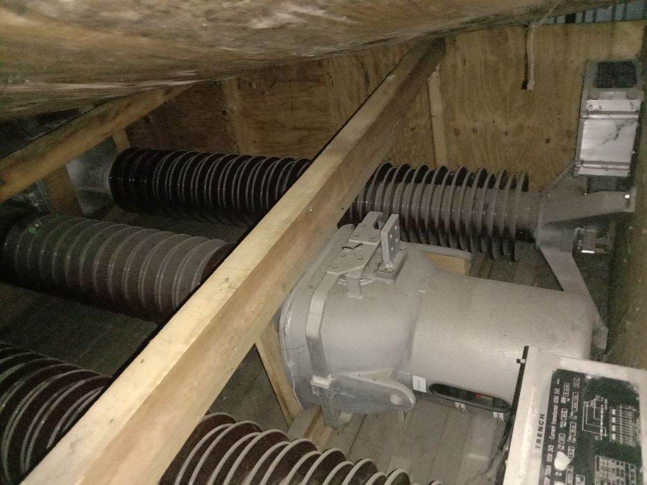 Трансформаторы тока продам новые