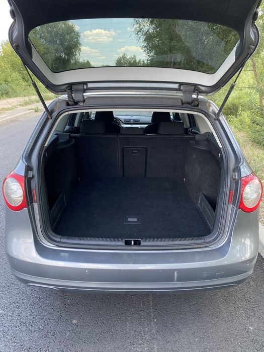 Dezmembrez Volkswagen Passat 2007 1.9 Tdi stare perfecta orice piesa
