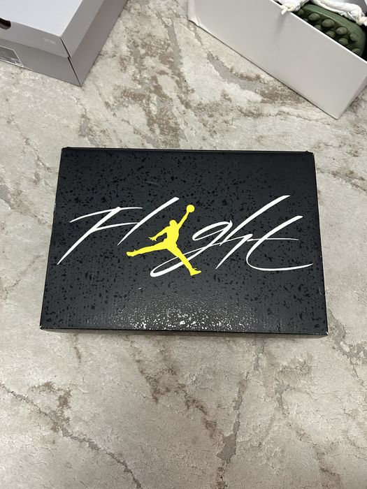 jordan 4 yellow thunder