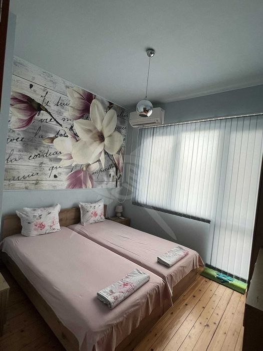 Етаж от къща кв.Галата - 50536