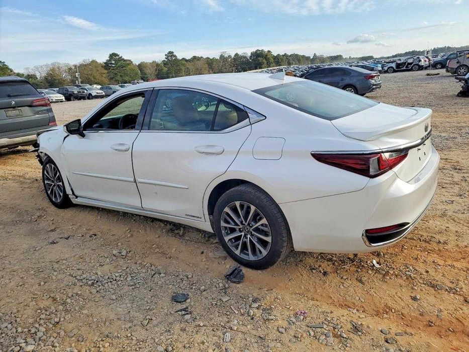 Dezmembrez / piese auto Lexus ES Hybrid
