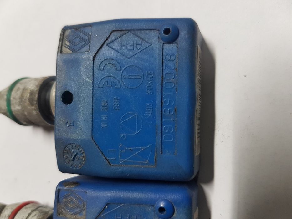 Оригинални датчици за следене налягането на гумите за РЕНО