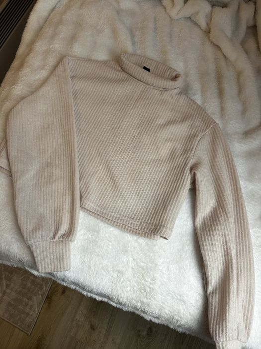 Сатенена черна риза S-M, блузи, пуловери, колани