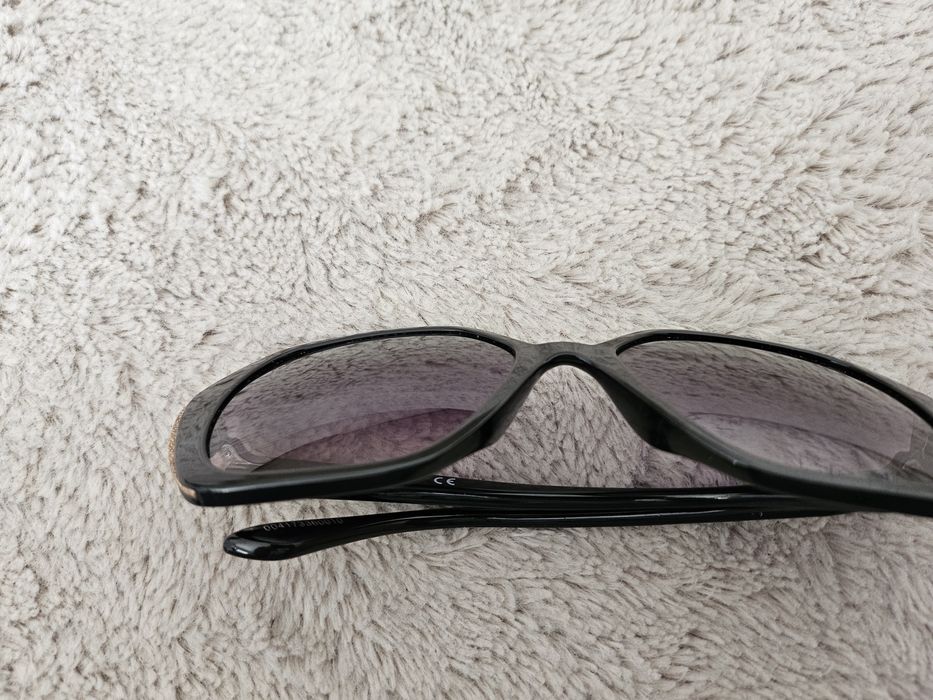 Слънчеви очила GUESS