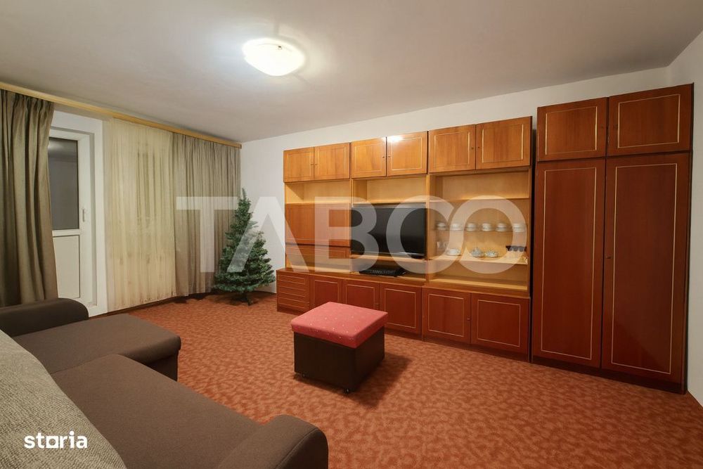 Apartament etaj 1 de vanzare 3 camere 2 bai balcon pivnita Cisnadie — fotografia 1
