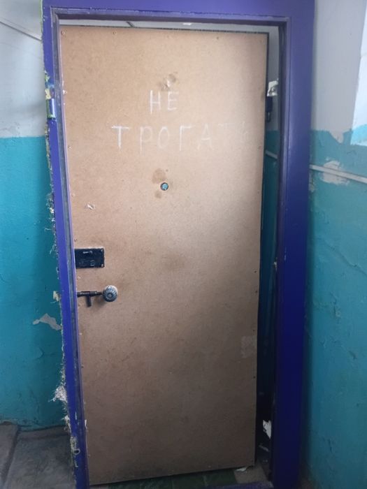 Дверь железная входная