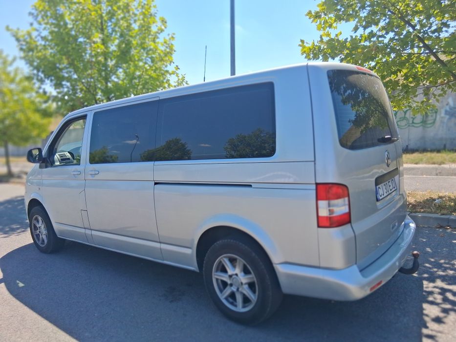 Volkswagen transporter 9 locuri