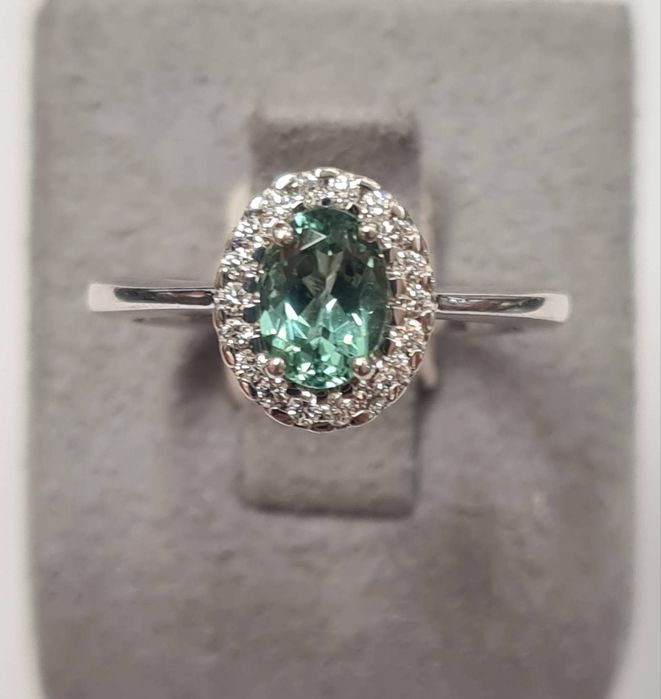 Inel din aur alb 14k, cu turmalin natural si diamante naturale, IAU803