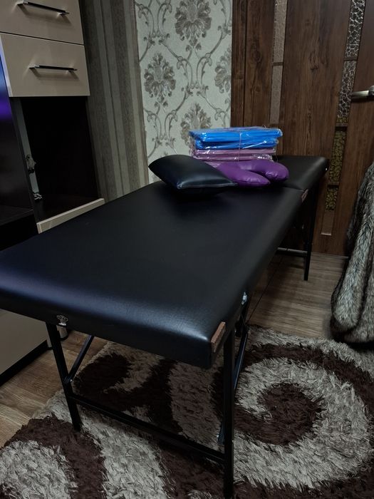 Массажная кушетка