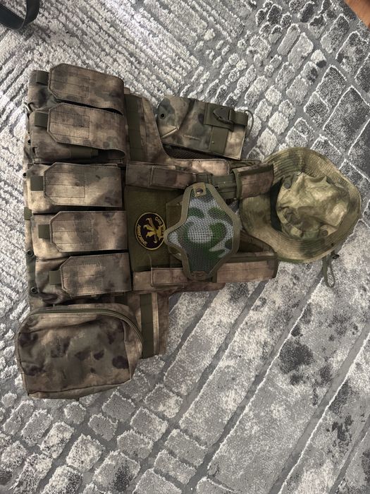 Set echipament Airsoft - Camuglaj .