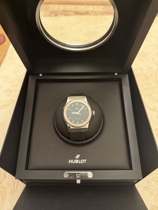 Hublot classic fusion 42mm titanium