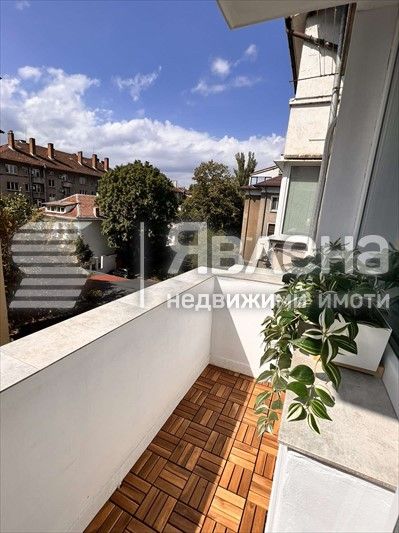 Дава се под наем Двустаен апартамент в София, Докторски паметник - 60 кв.м за 1300 € - Снимка #10