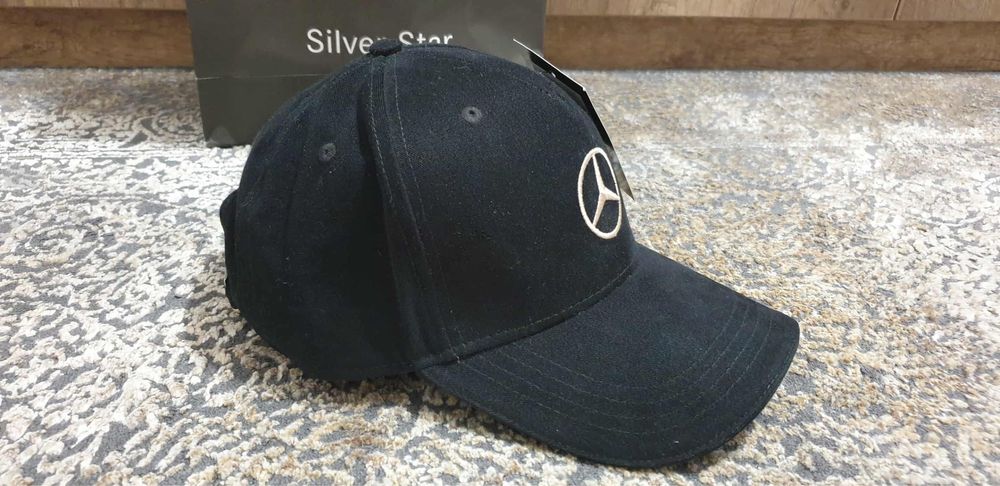 Шапка Mercedes Benz Classic