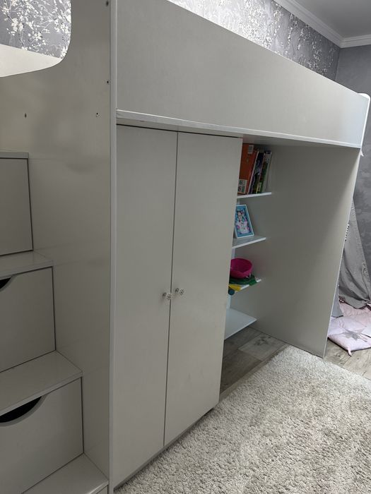 Продам шкаф кровать