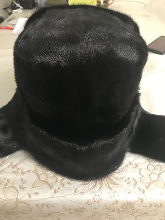 Продам норковую шапку