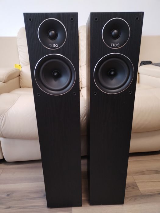 Vand boxe podea Hi Fi Tibo Harmony 8, 200W RMS, cumparate de noi !