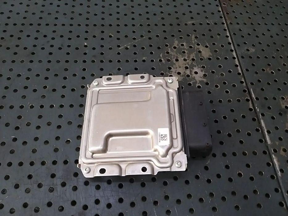 Modul calculator adblue 2.3 d iveco daily 6 0281035663