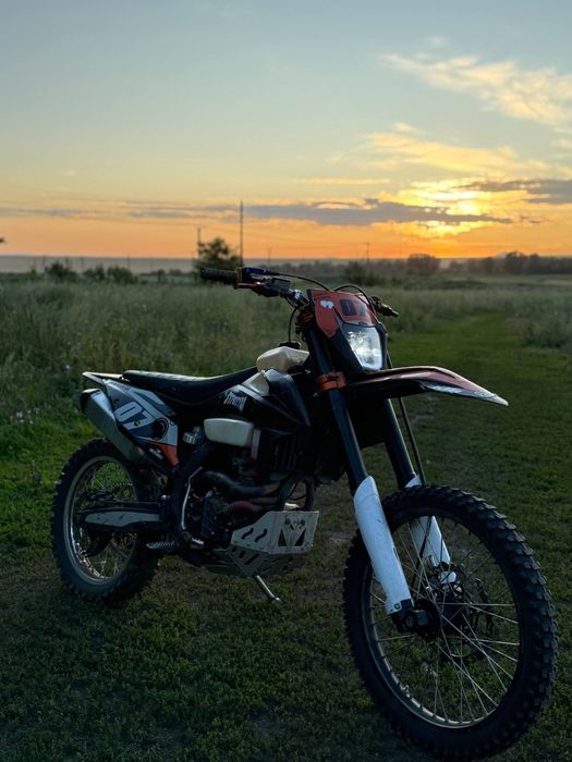 Продам Zuumav k8 эндуро