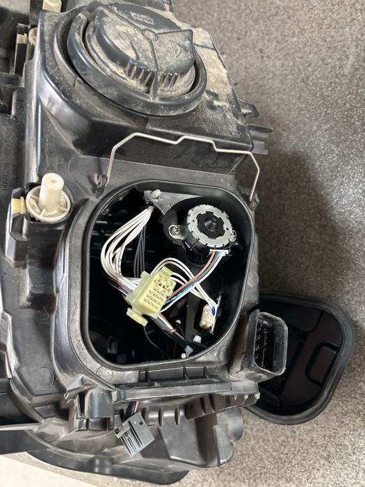 Far farove Bmw x1 e84 face фар фарове х1 е84