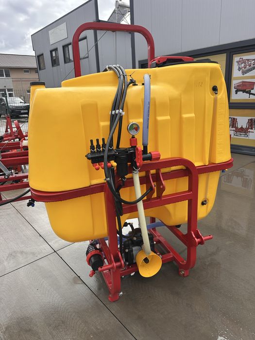 Erbicidator 600 l , pompa erbicidat , instalatie met