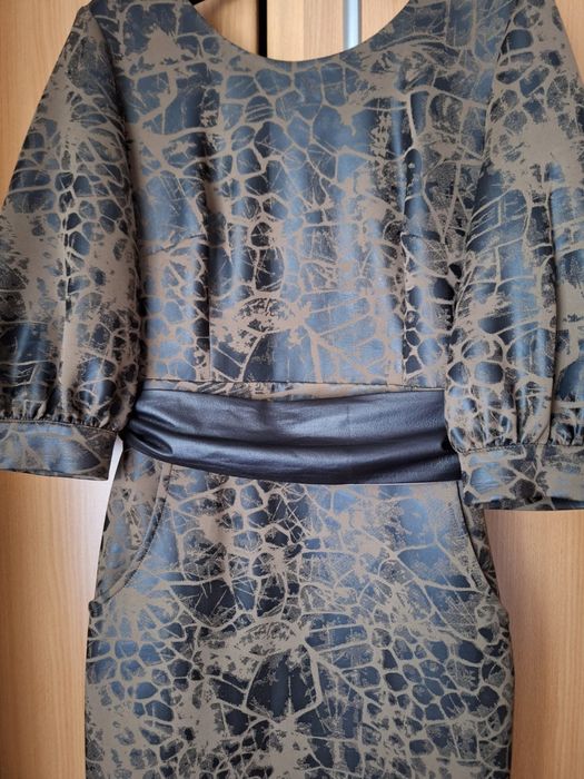 Элегантное платье norm, размер 42